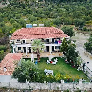 Penzion House, Himarë