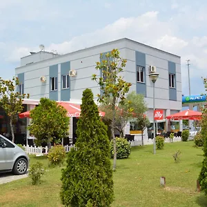 Alpet Hotell