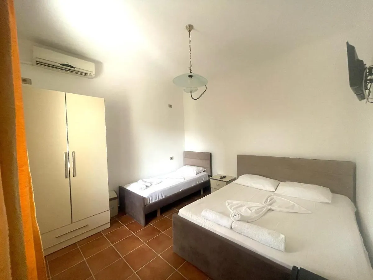 Hotel Athina Velipojë