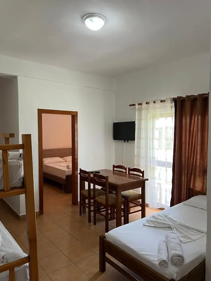 Hotel Athina Velipojë