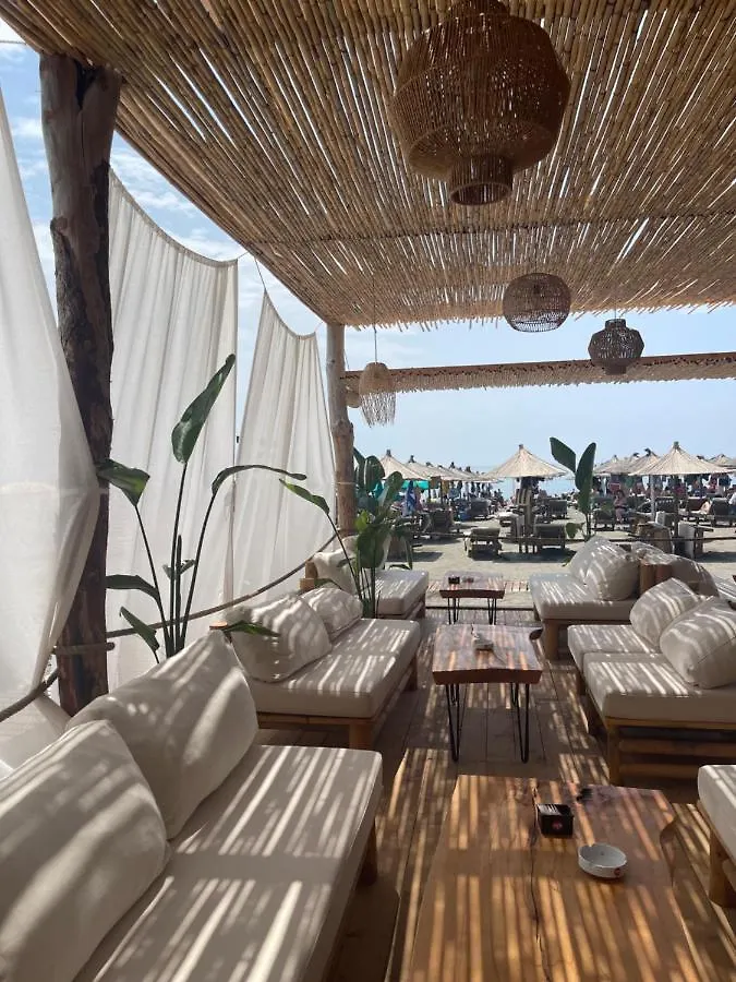 ***  Hotel Athina Velipojë Αλβανία