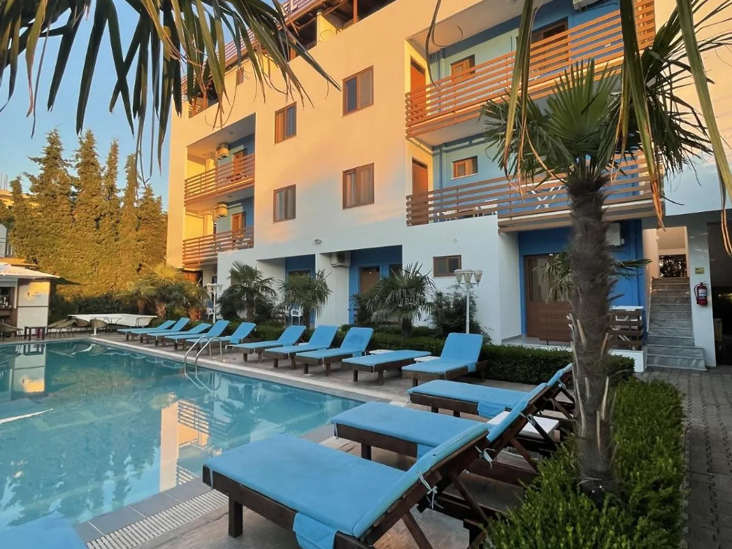 Hotel Athina Velipojë Albánie